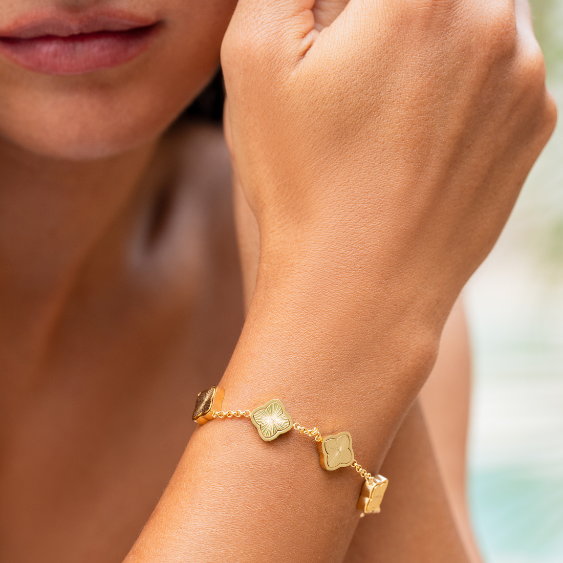 Celine Clover Bracelet - Black